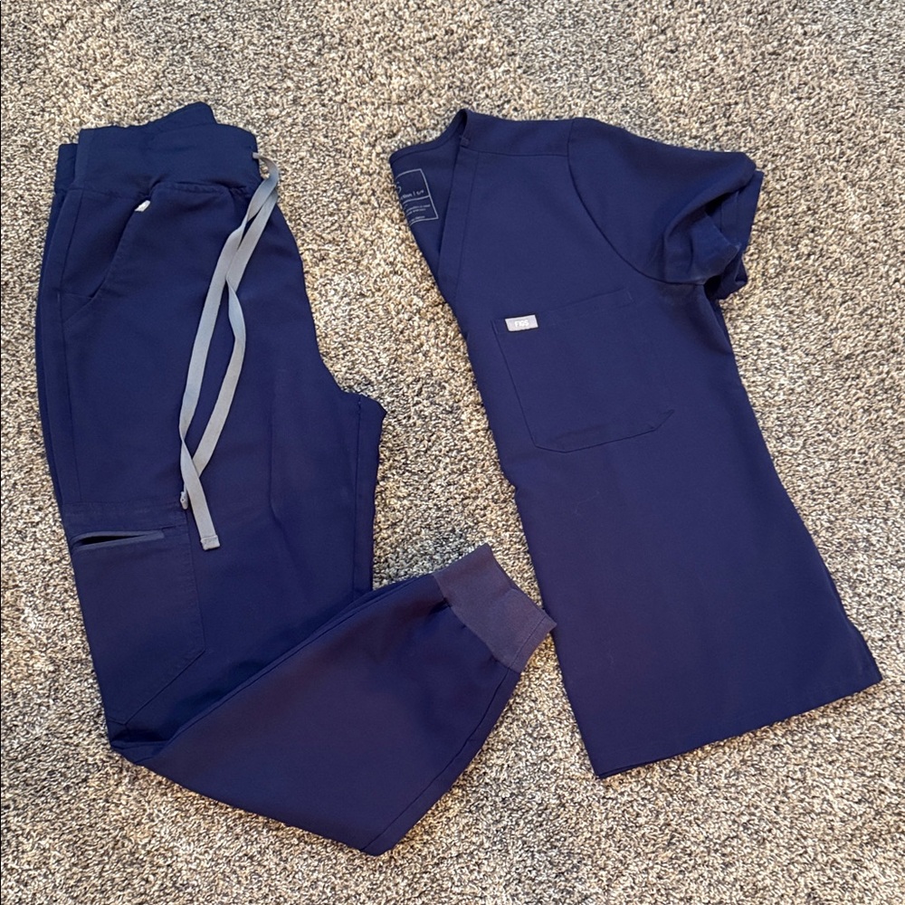 Figs Deep Blue Technical Collection Top